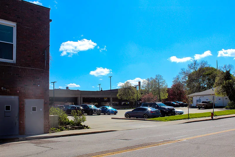 Business Commons Parking